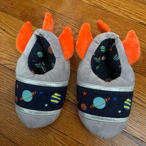 WonderNation house slippers